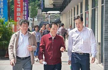 20170428市人大農(nóng)村工委到我區(qū)調(diào)研